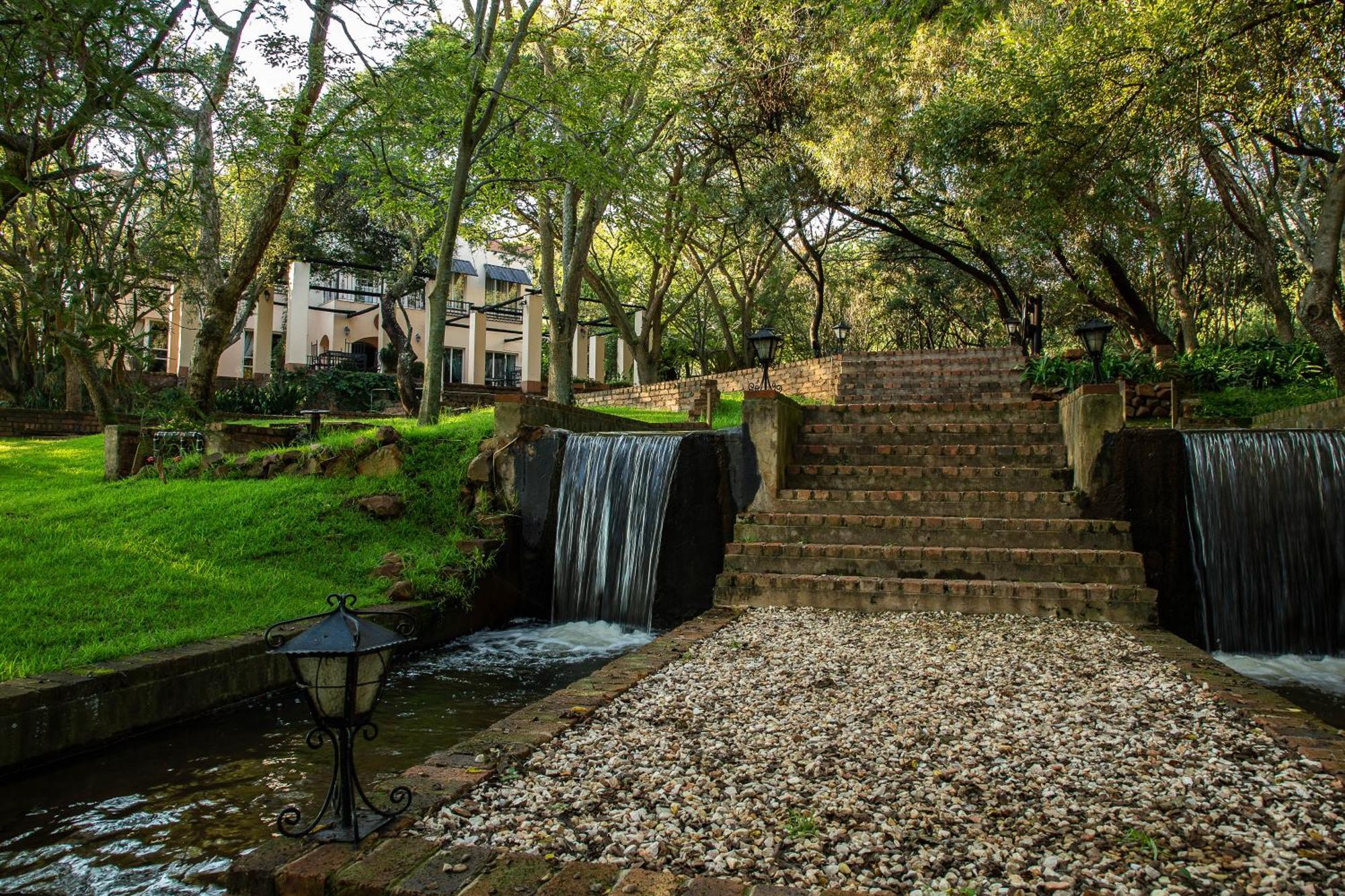 Valley Of The Rainbow Fly Fishing Estate Даллструм Экстерьер фото